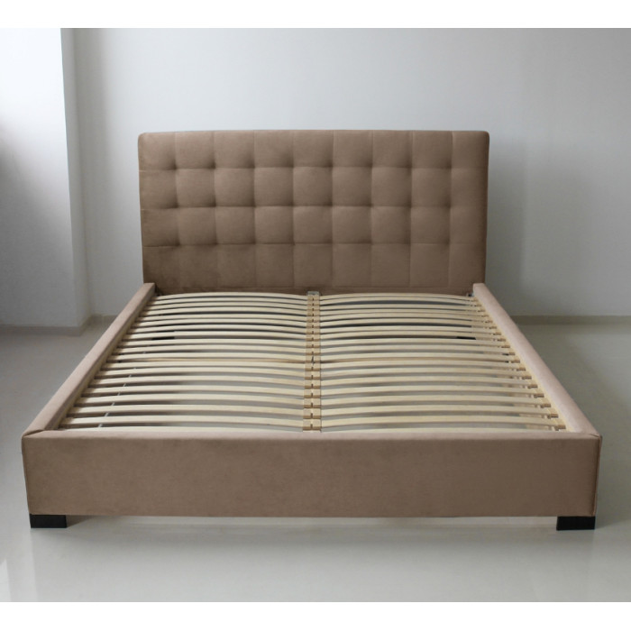 Кровать с мягкой обивкой СКАЙ
